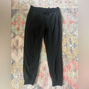 LULULEMON DANCE STUDIO JOGGER